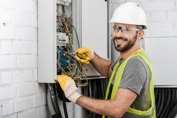 Best Local Electrician Companies  in Town And Country, WA